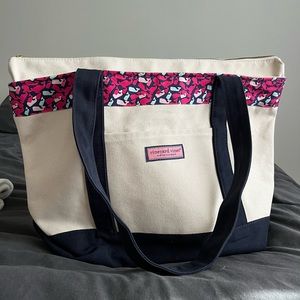 Vineyard Vines Bucket Tote
